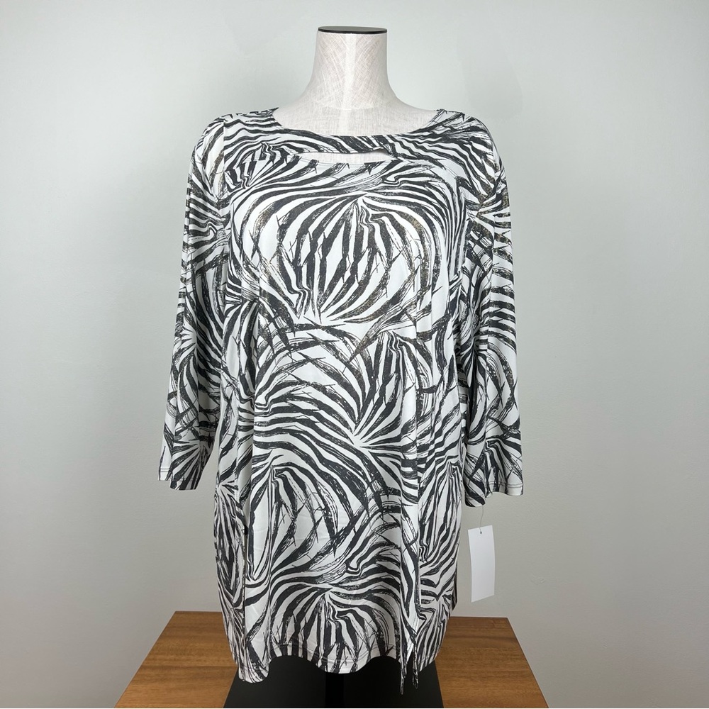 Fashion Caribe Keyhole Shimmer Tunic